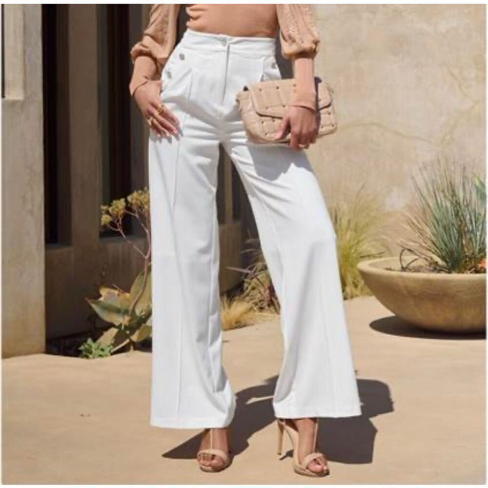 ✨Venus White High Waisted Flat Front Sz 6 Pants with Pleats✨